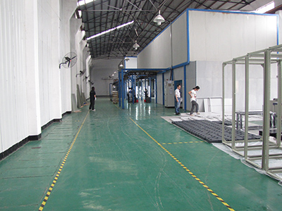 長海現代廠房一角